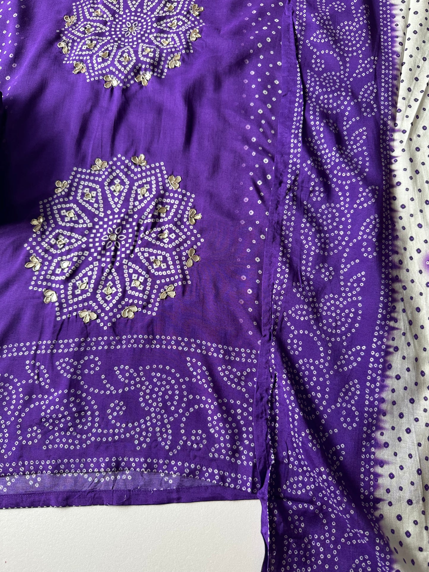 K272 - Pure muslin bandhini straight Kurti with pants and dupatta