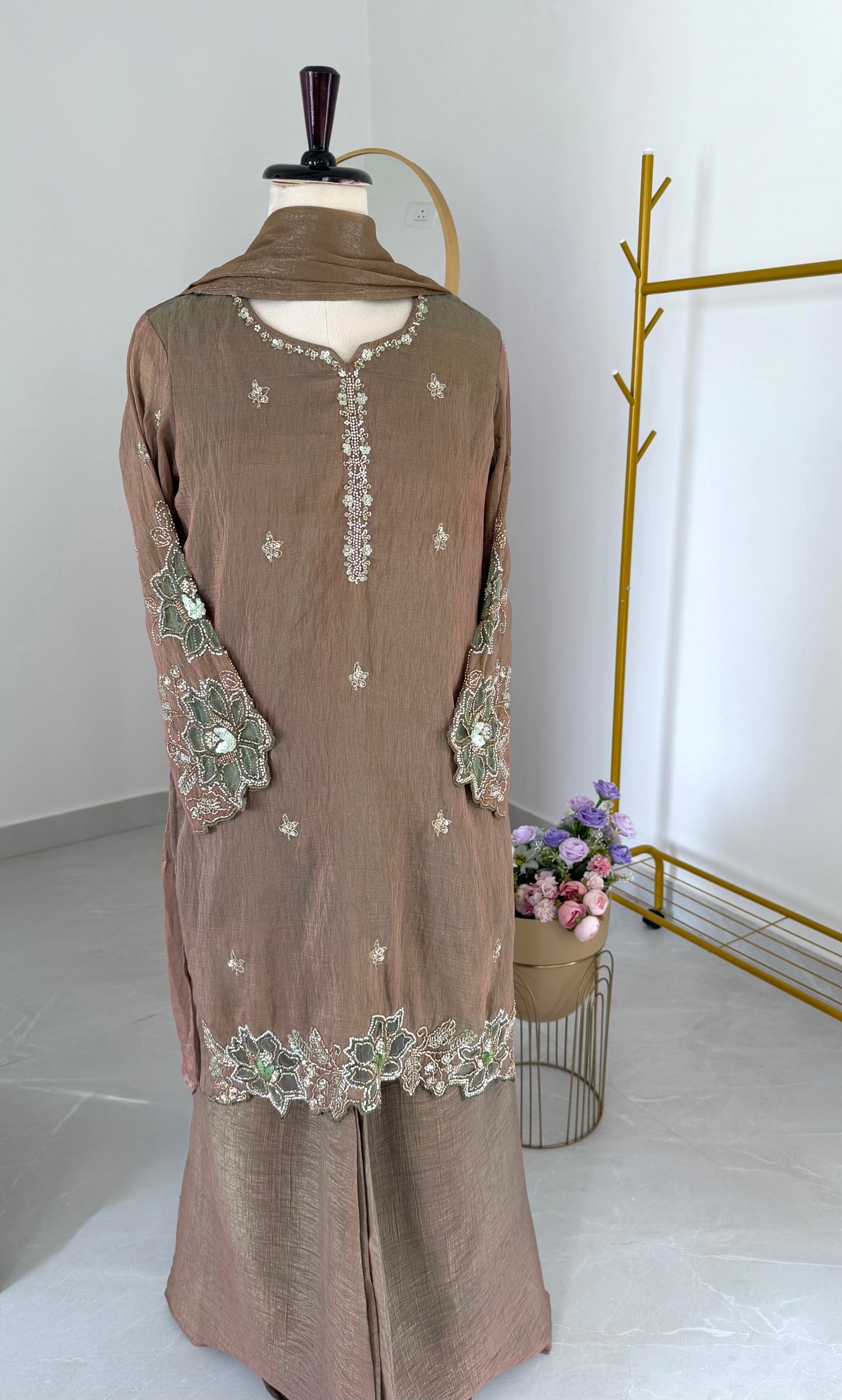 K069 - Crush tissue silk handwork short Kurti with divider pants and dupatta