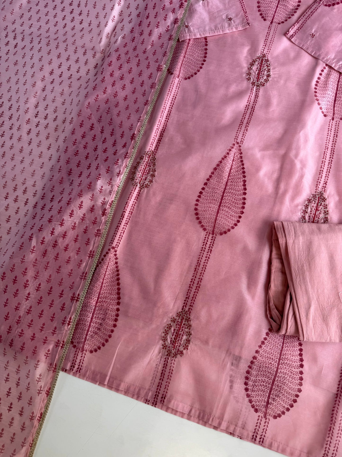 K337 - Chanderi silk block print straight Kurti with pants and dupatta