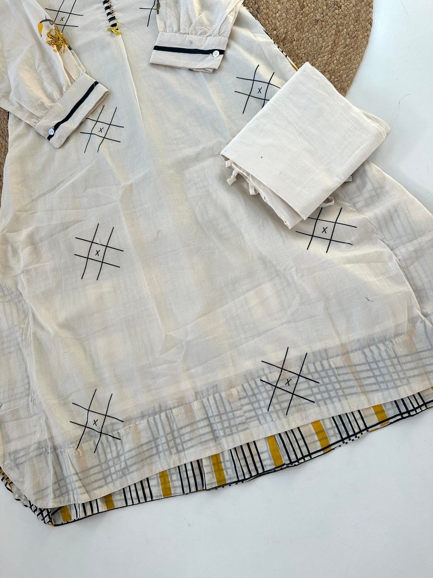 K579 - Mul cotton printed with handwork Aline Kurti with pants