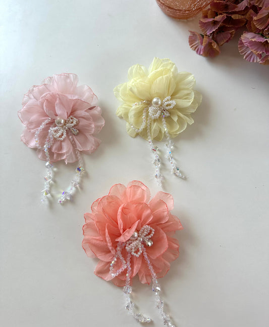 A015 - Fancy flower beaded hair clip (per piece)