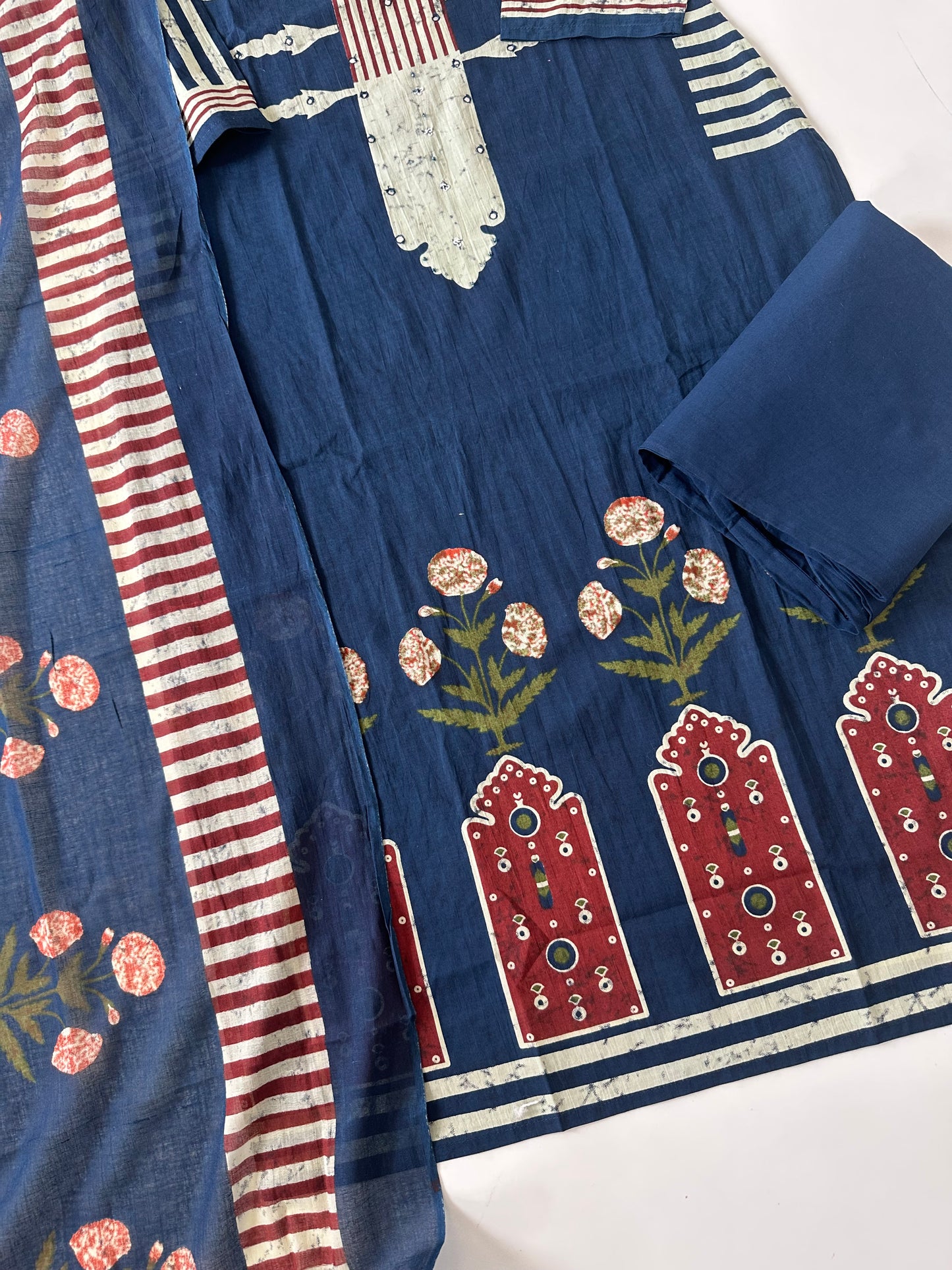 K694 - Mul cotton printed straight Kurti with pants and dupatta