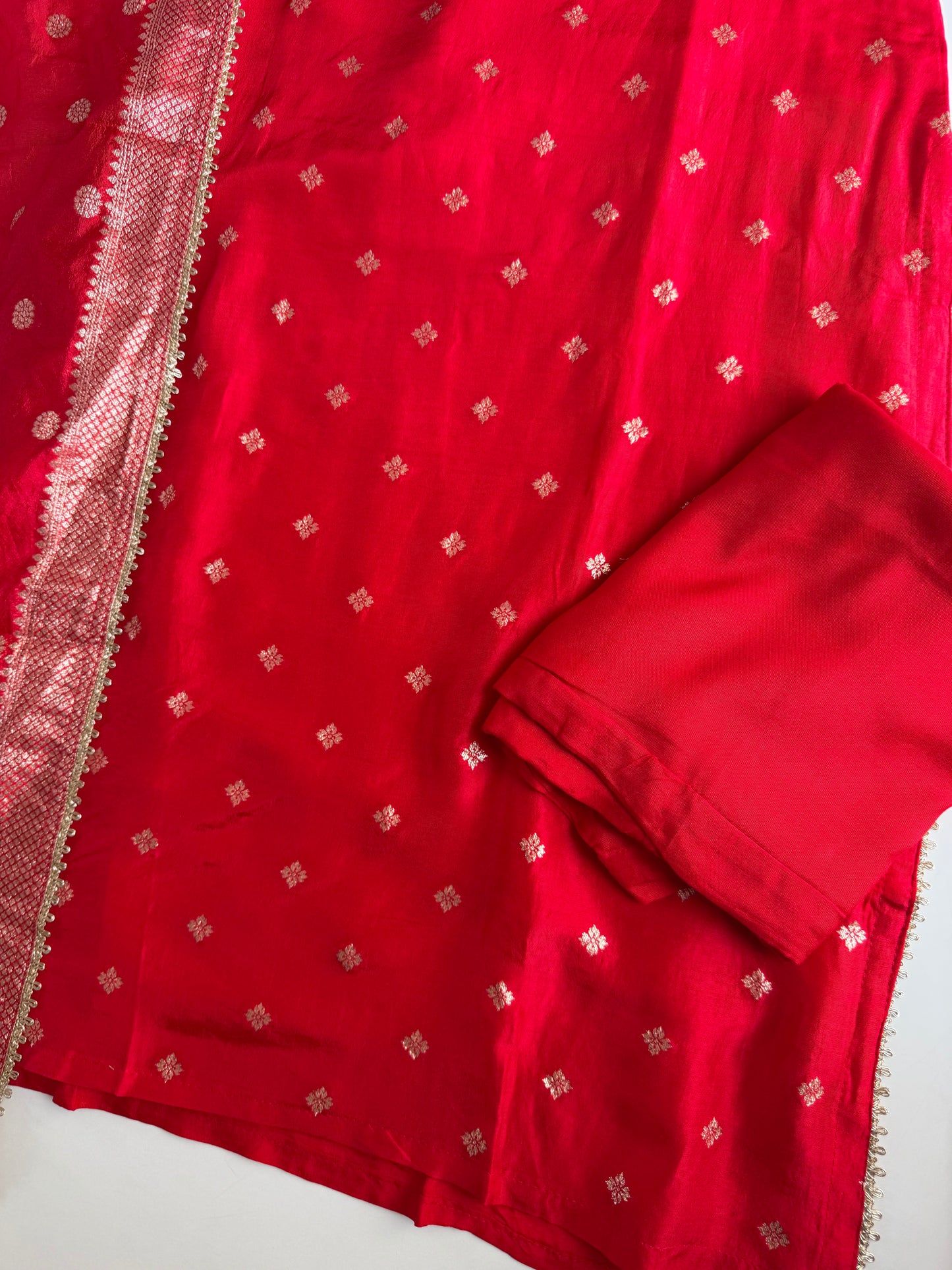 K519 - Jacquard silk straight Kurti with pants and dupatta in 2 colours