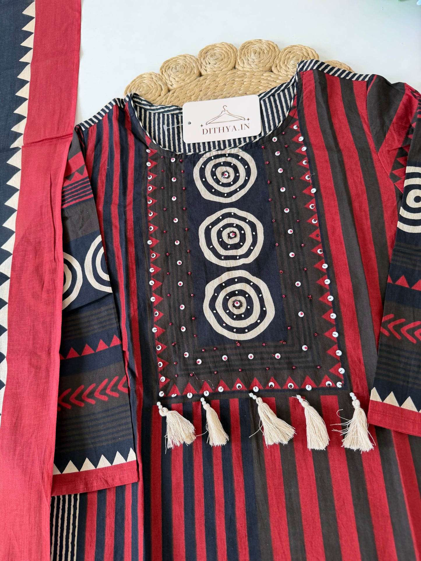 K032 - Mul cotton embroidered straight Kurti with pants and dupatta