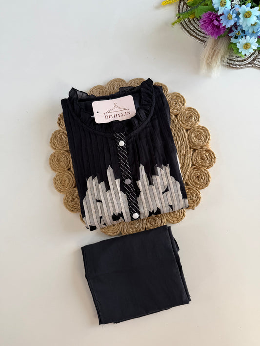 K600 - Cotton floral Aline Kurti with pants and dupatta