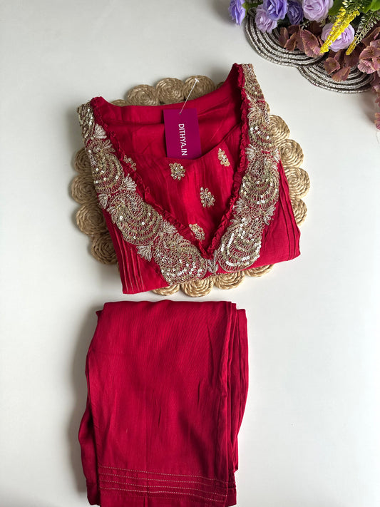K451 - Mul Chanderi handwork Straight Kurti with inner and pants