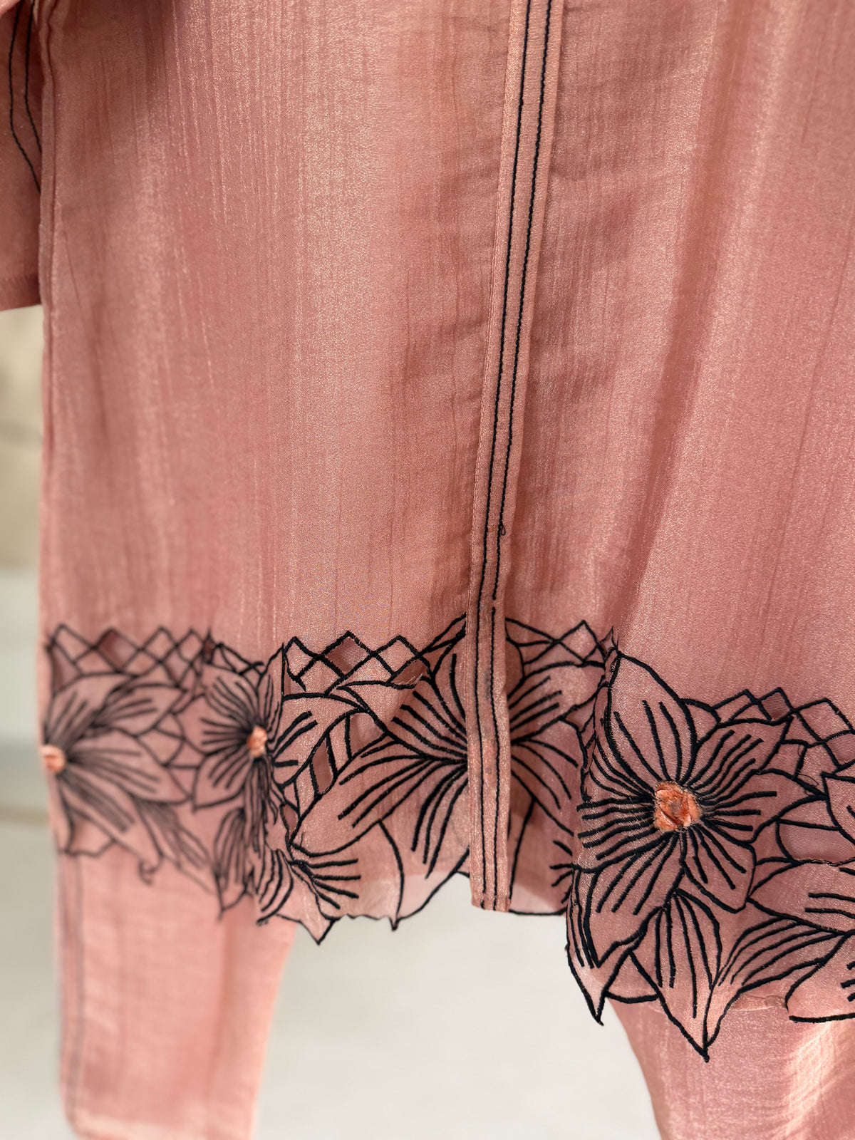 K534 - Tissue silk cutwork coord set in 2 colours