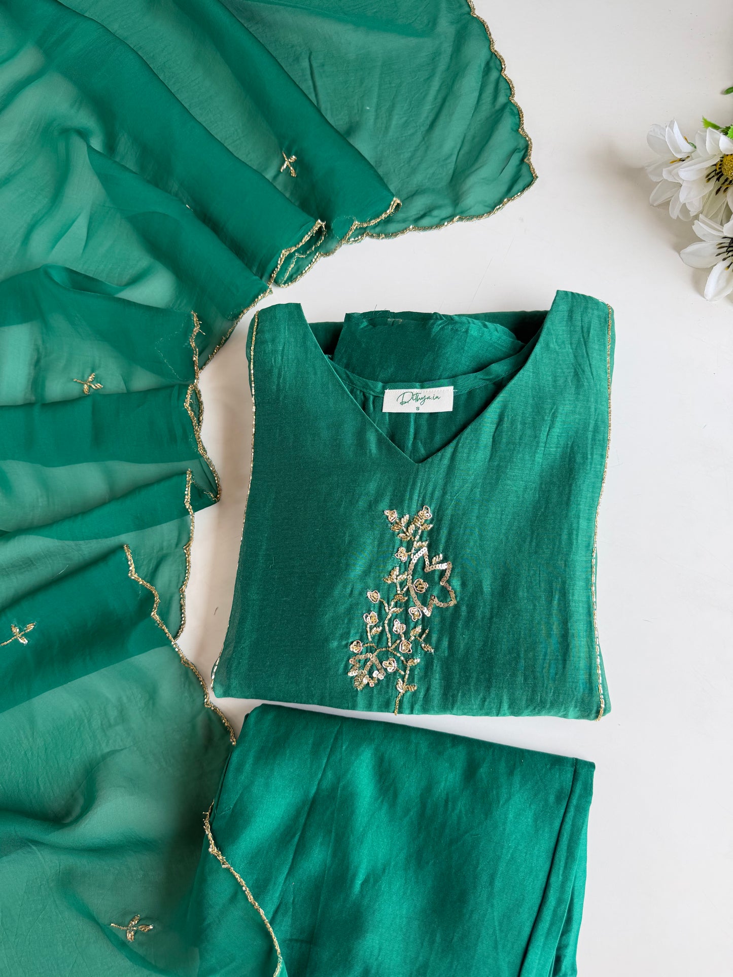 K714 - Mul chanderi handwork Aline Kurti with pants and dupatta