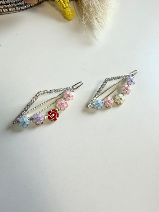 A048 - Set of 2 hair clips