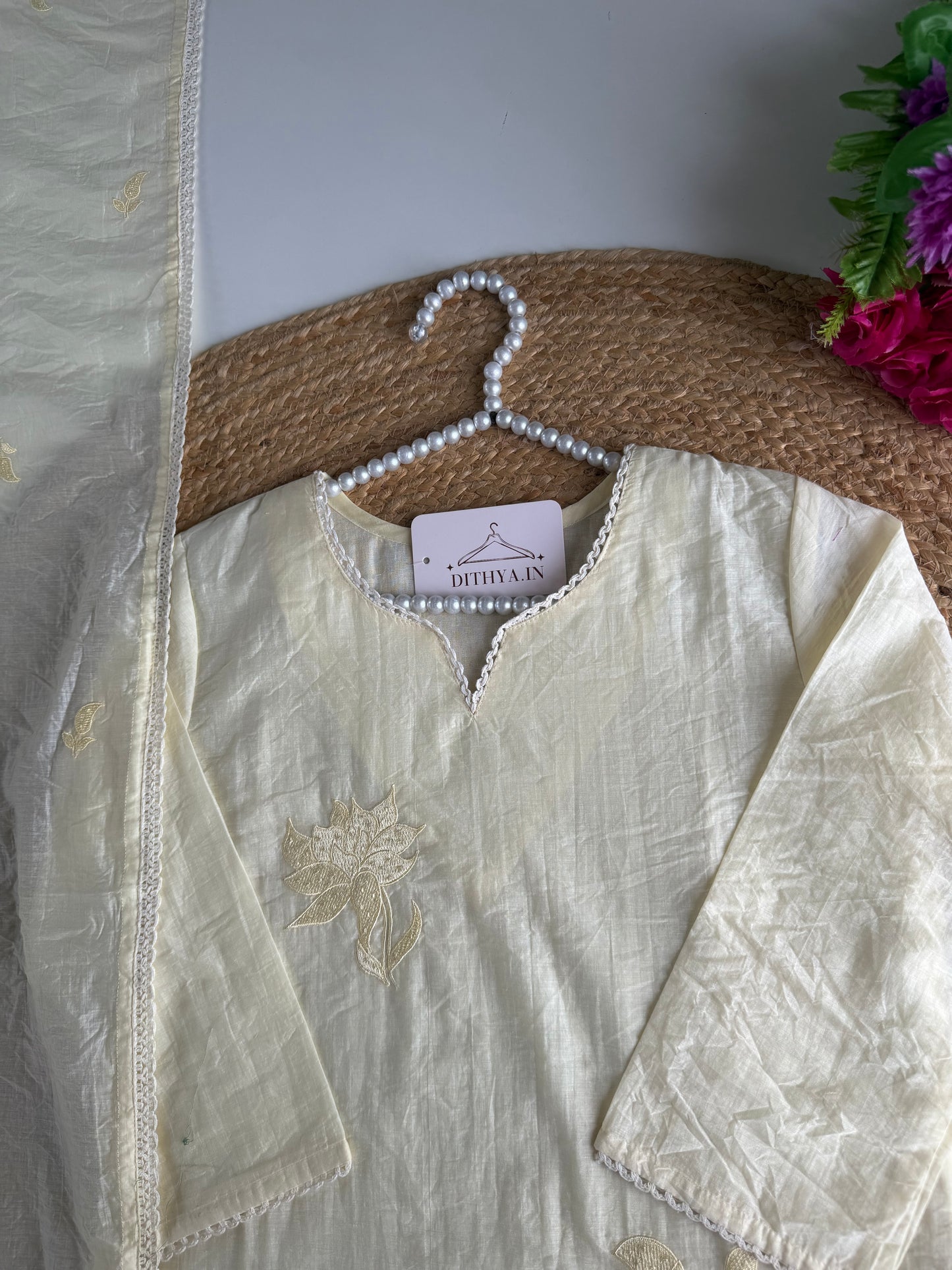 K006 - Crushed muslin embroidered straight Kurti with pants and dupatta
