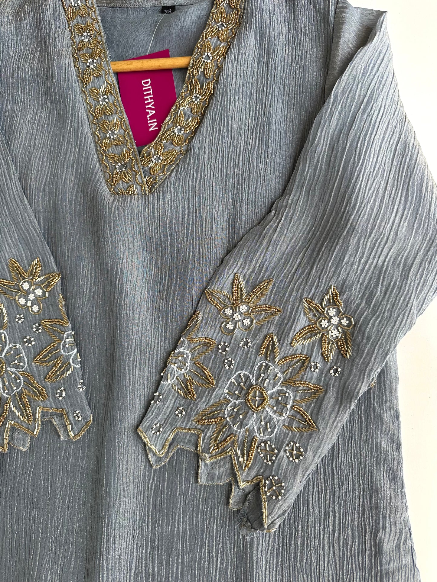 K057 - Crush tissue handwork straight Kurti with pants and dupatta