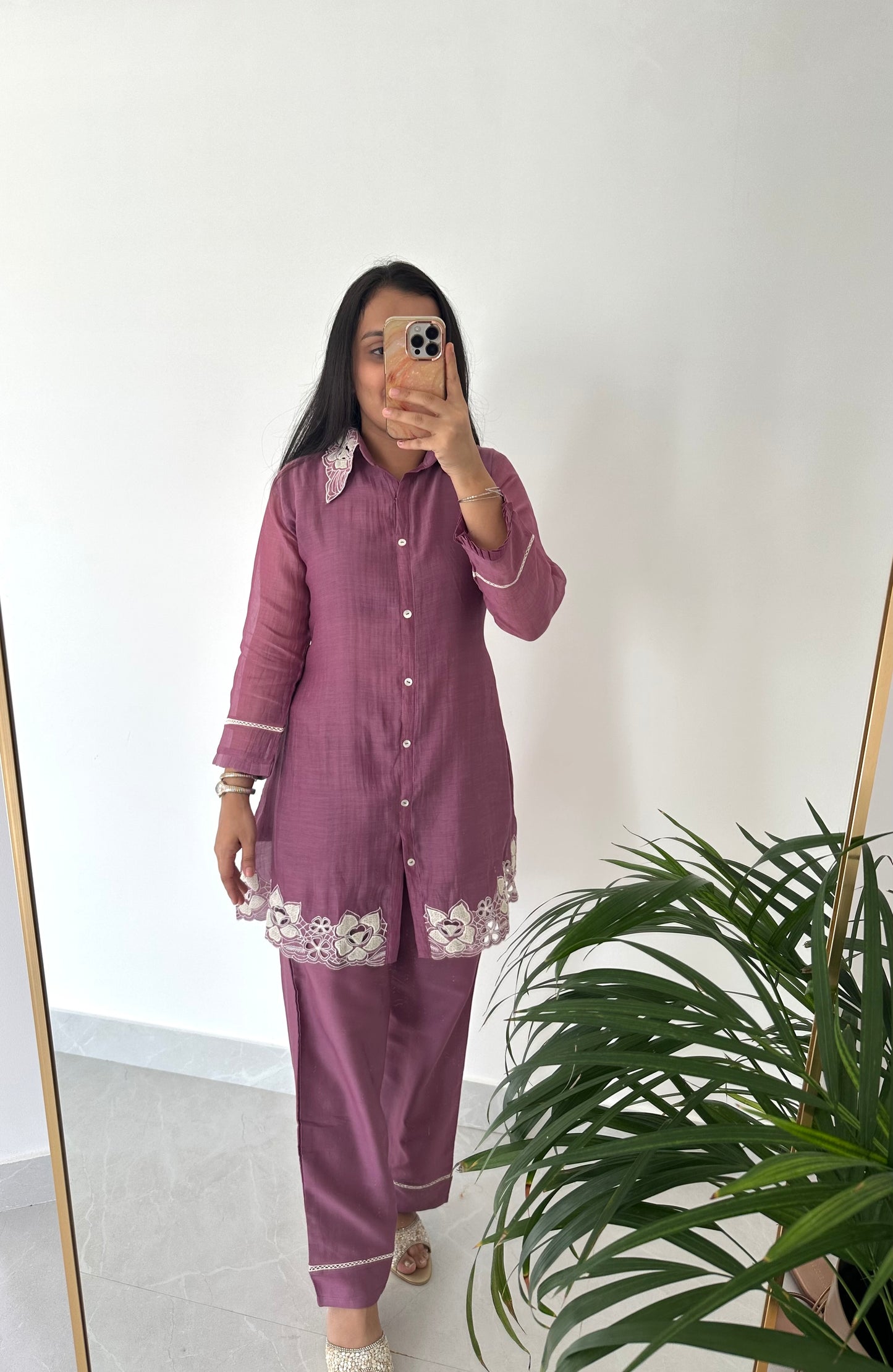 K403 - Mul Chanderi embroidered coord set