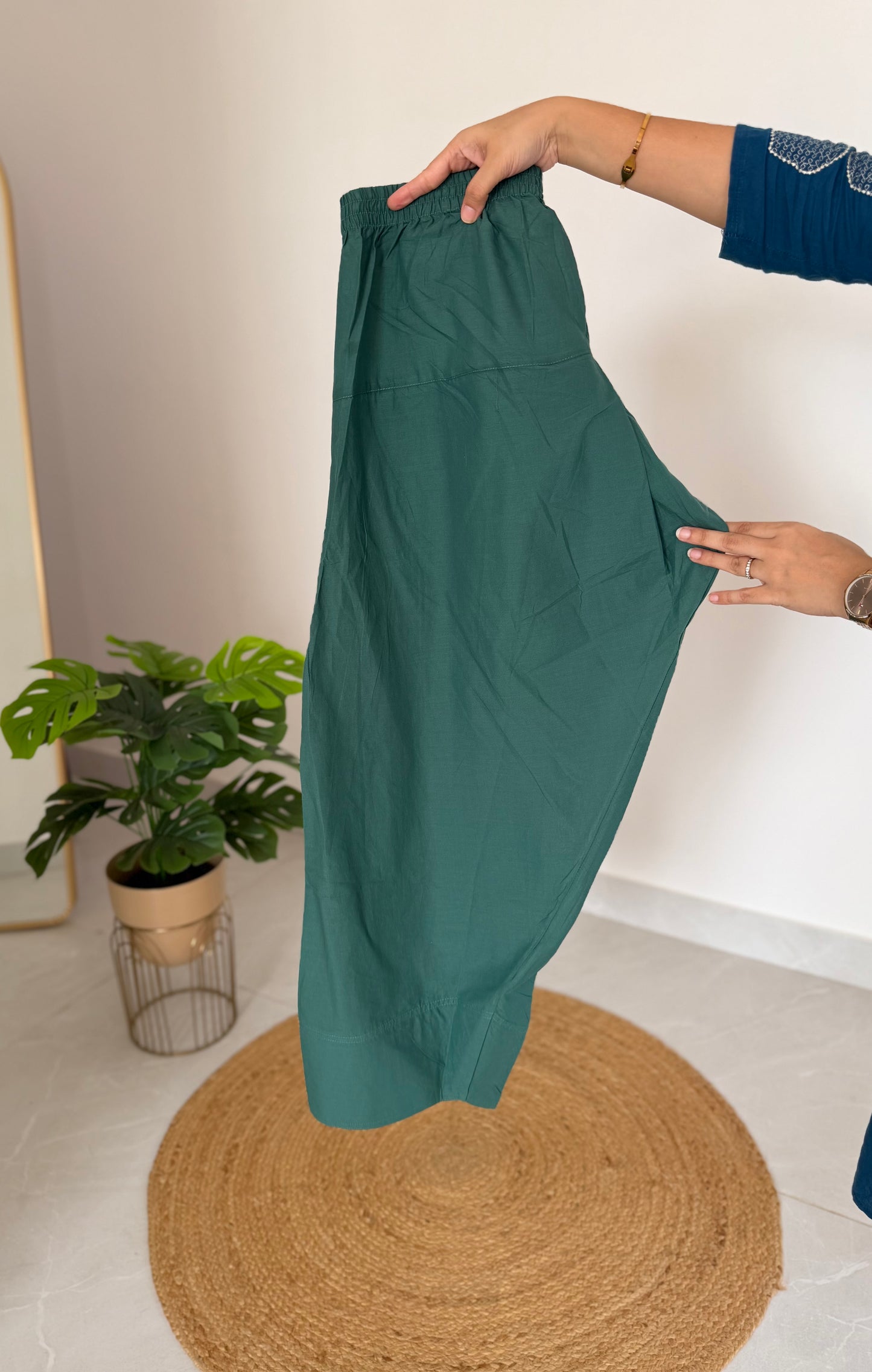 K564 - Muslin silk bandhini Farshi salwar with pants and dupatta