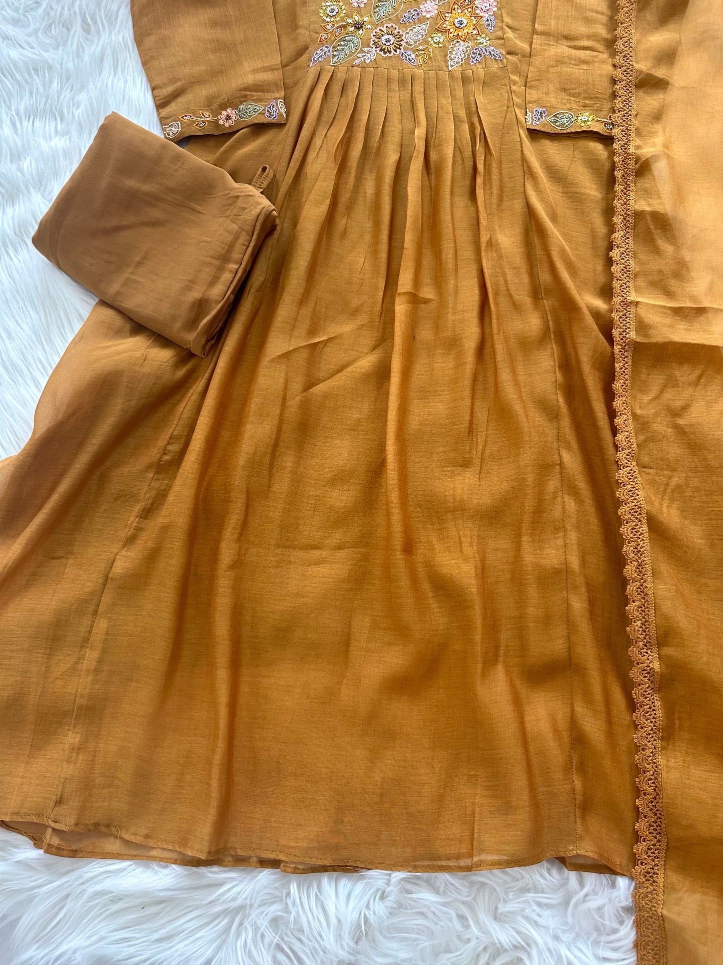 K029 - Mul Chanderi handwork Aline Kurti with pants and dupatta