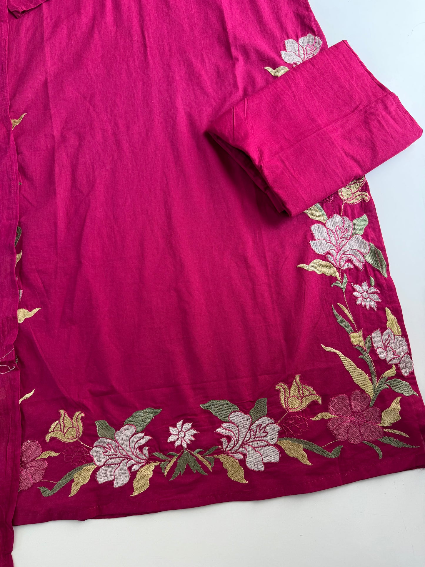 K114 - Mul cotton embroidered straight Kurti with pants and dupatta