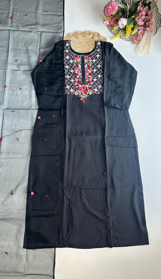 D440 - Dola silk straight kurti and dupatta