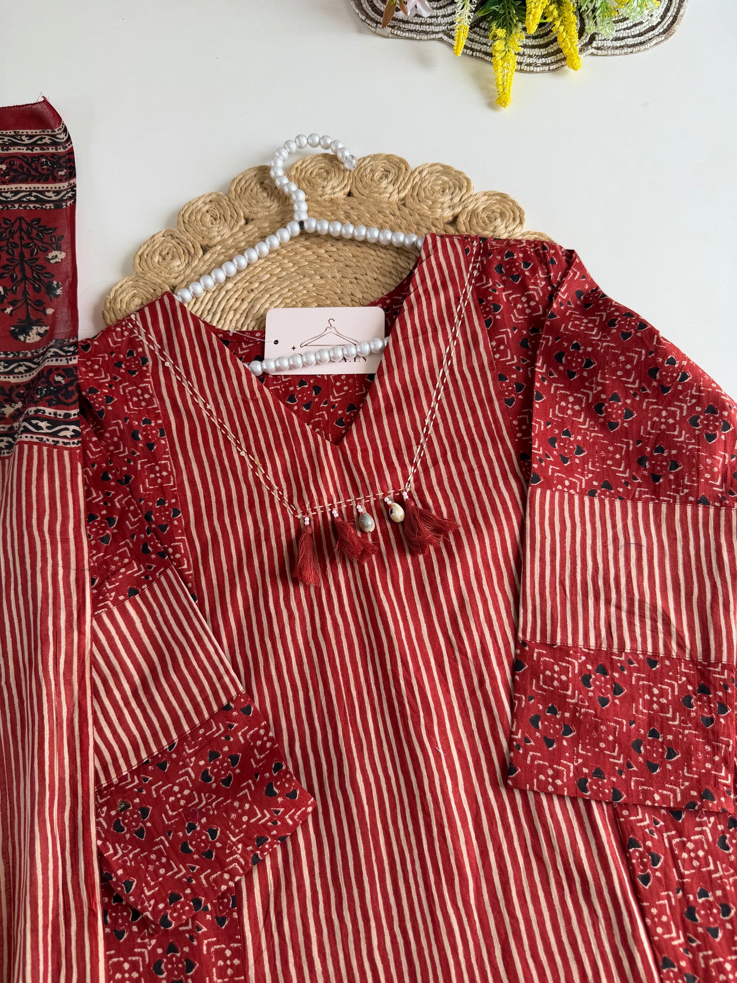 K680 - Mul cotton printed straight Kurti with pants and dupatta