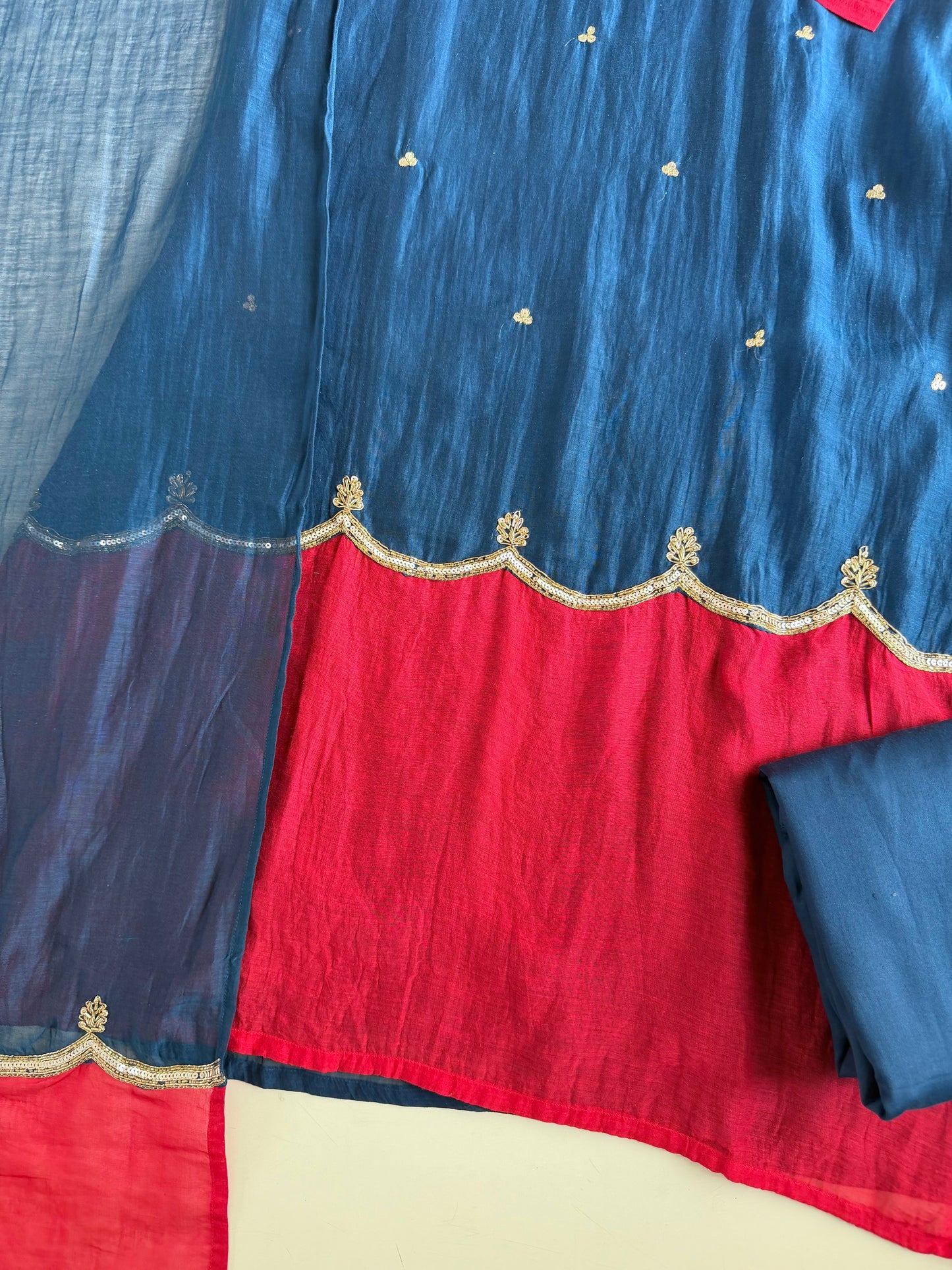K543 - Mul Chanderi handwork Aline Kurti with pants and dupatta