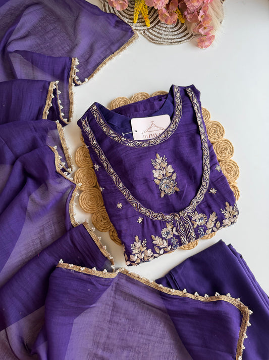 K076 - Mul Chanderi handwork Anarkali with side slit, straight pants and dupatta