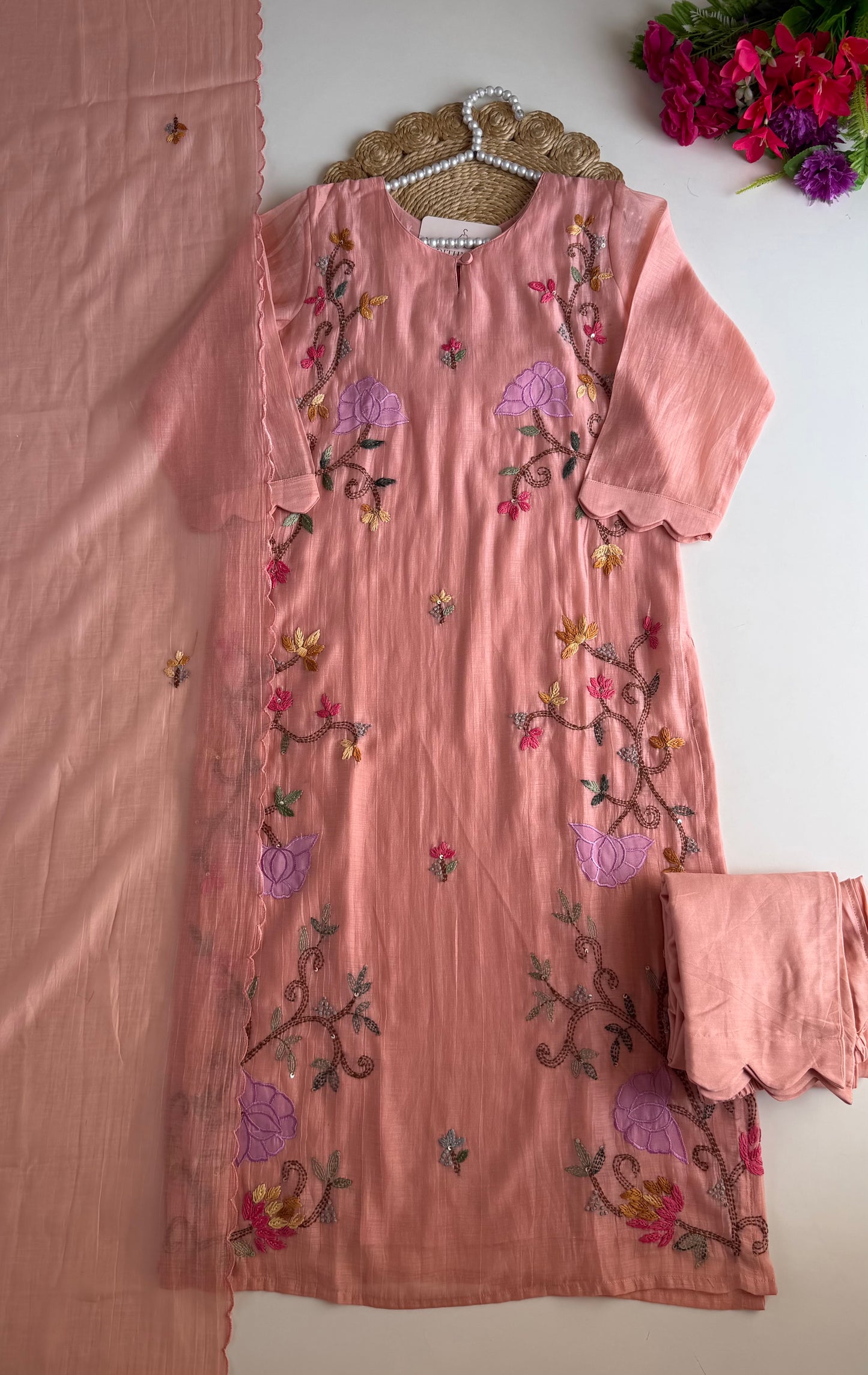 K274 - Mul chanderi appliqué embroidered straight Kurti with pants and dupatta