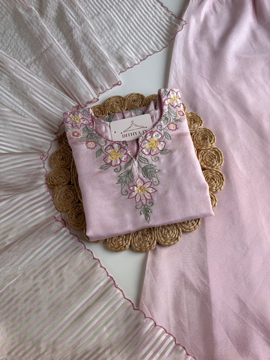 K548 - Tissue silk appliqué handwork short Kurti with divider pants and dupatta