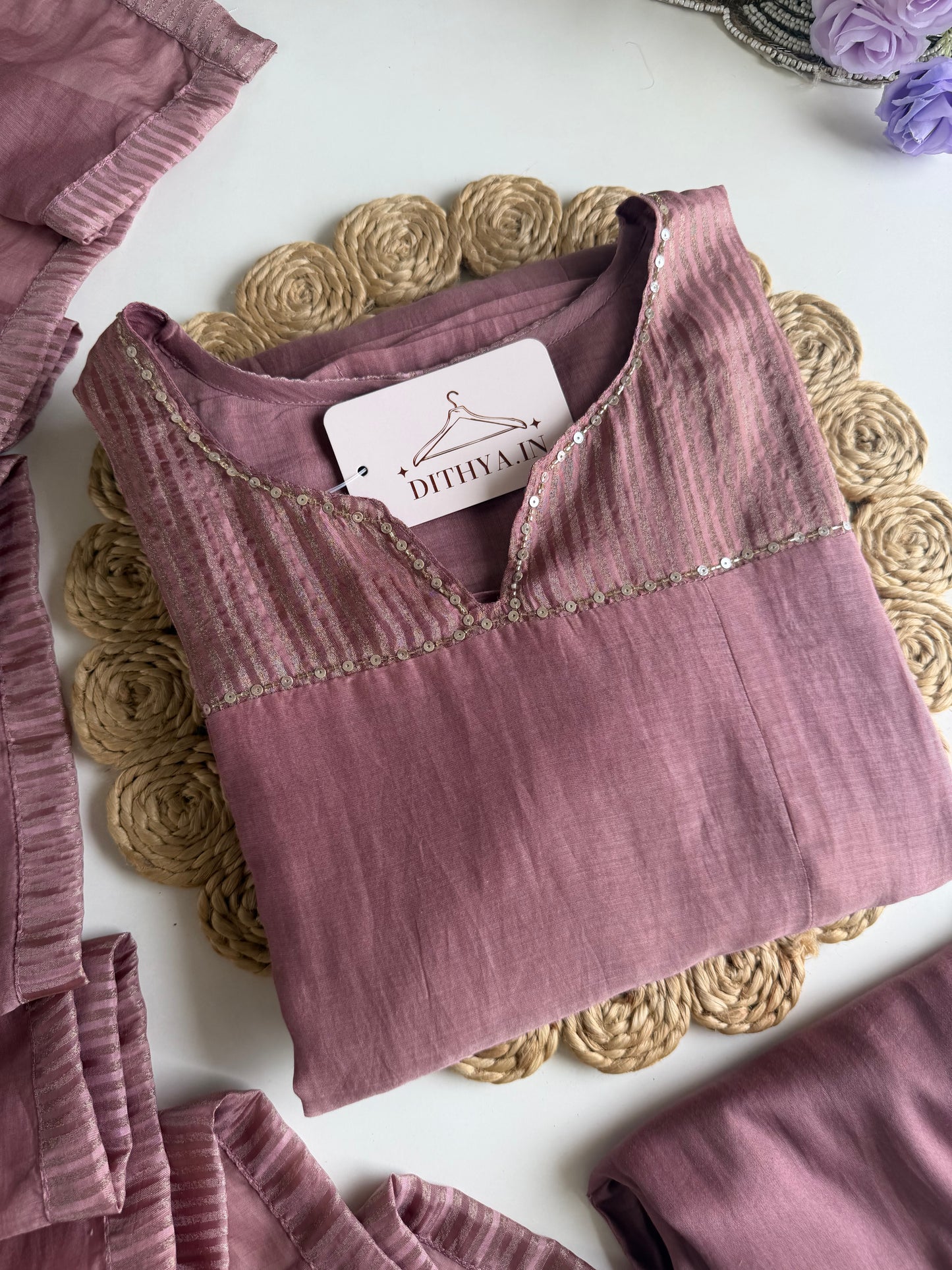 K166 - Mul chanderi zari Aline Kurti with pants and dupatta