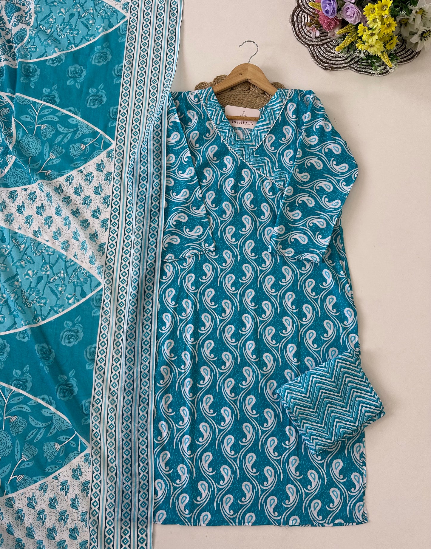 K686 - Mul cotton straight Kurti with pants and dupatta