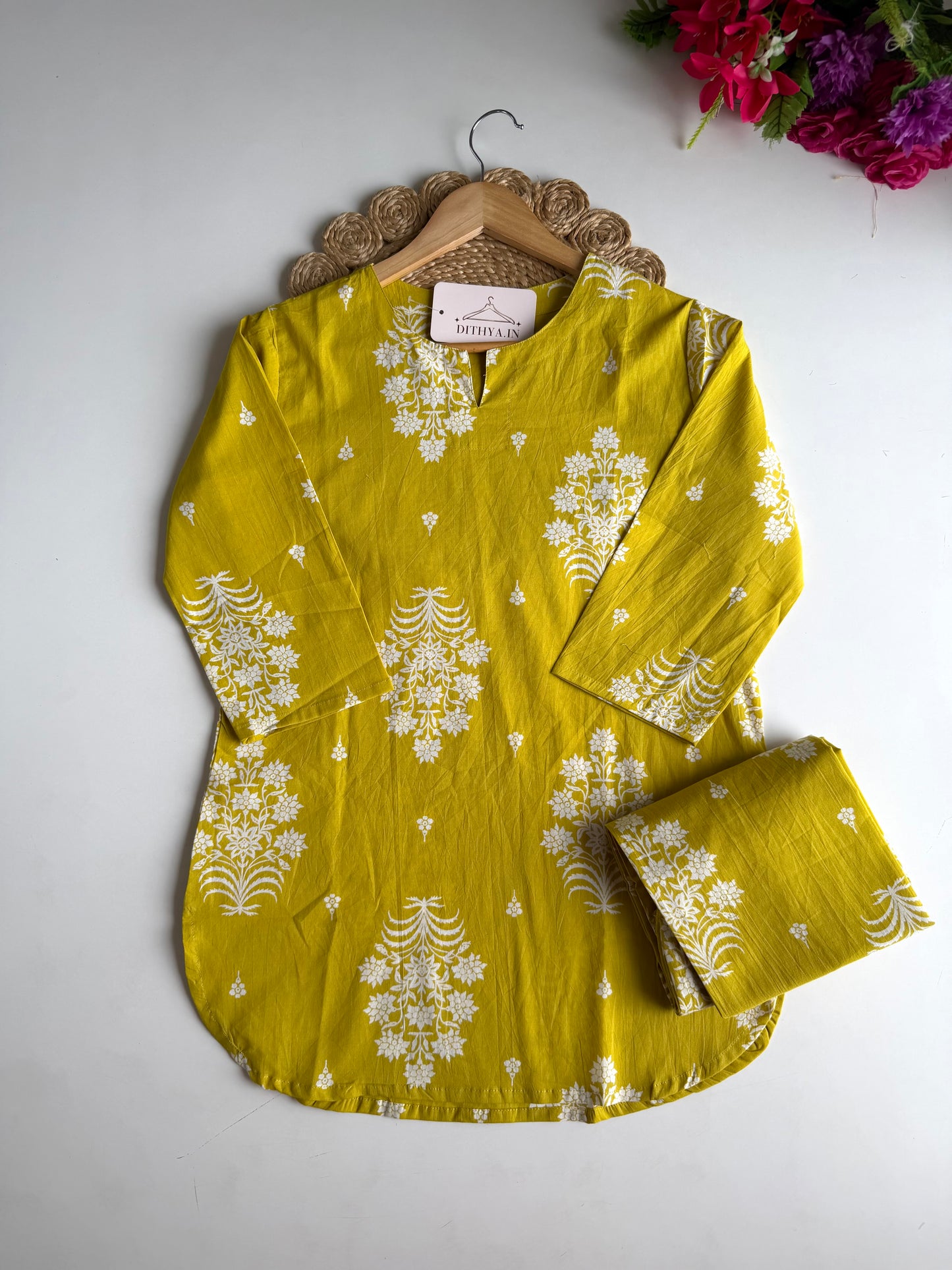 K690 - Mul cotton printed coord set