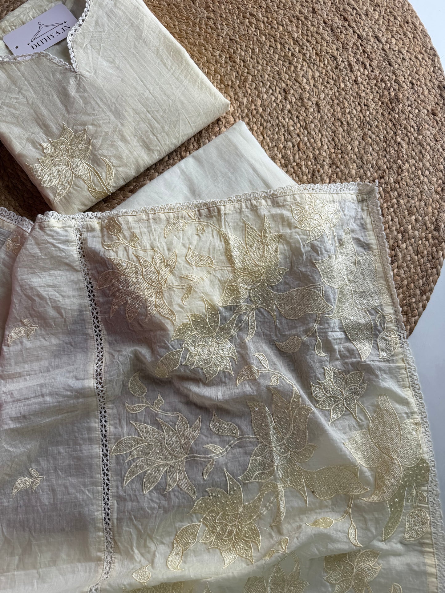 K006 - Crushed muslin embroidered straight Kurti with pants and dupatta