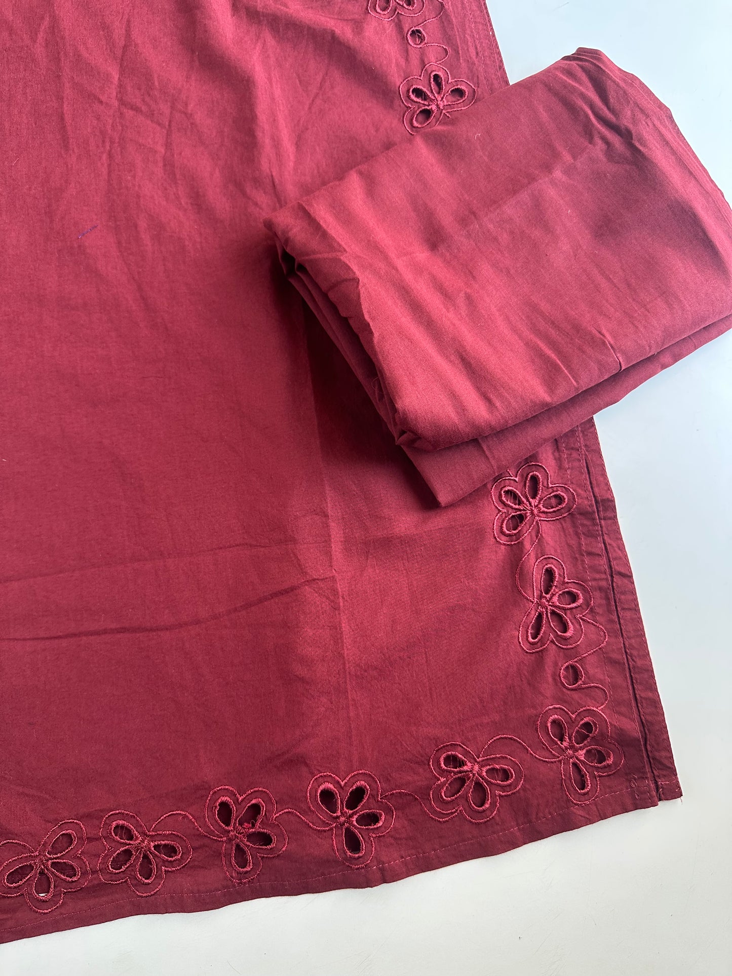 K728 - Mul cotton cut work straight Kurti with pants and dupatta
