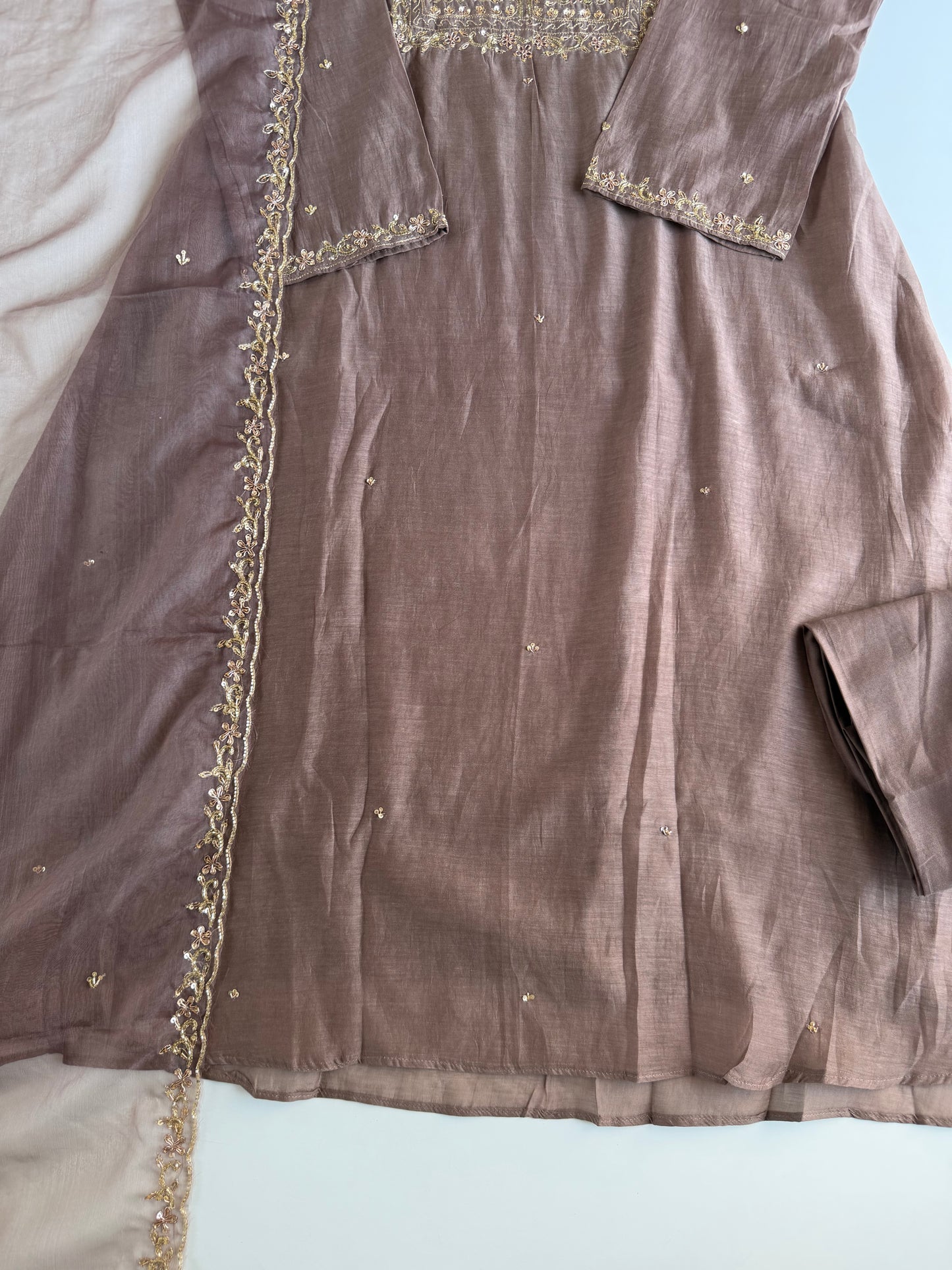 K120 - Mul chanderi handwork Aline Kurti with pants and dupatta
