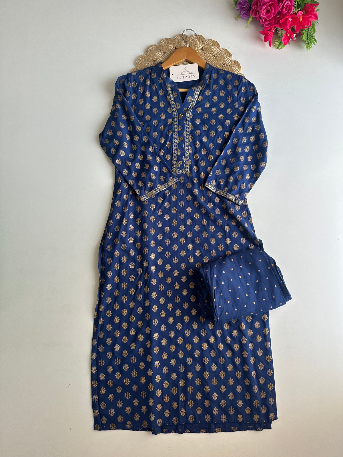 D553-Muslin straight Kurti with pants