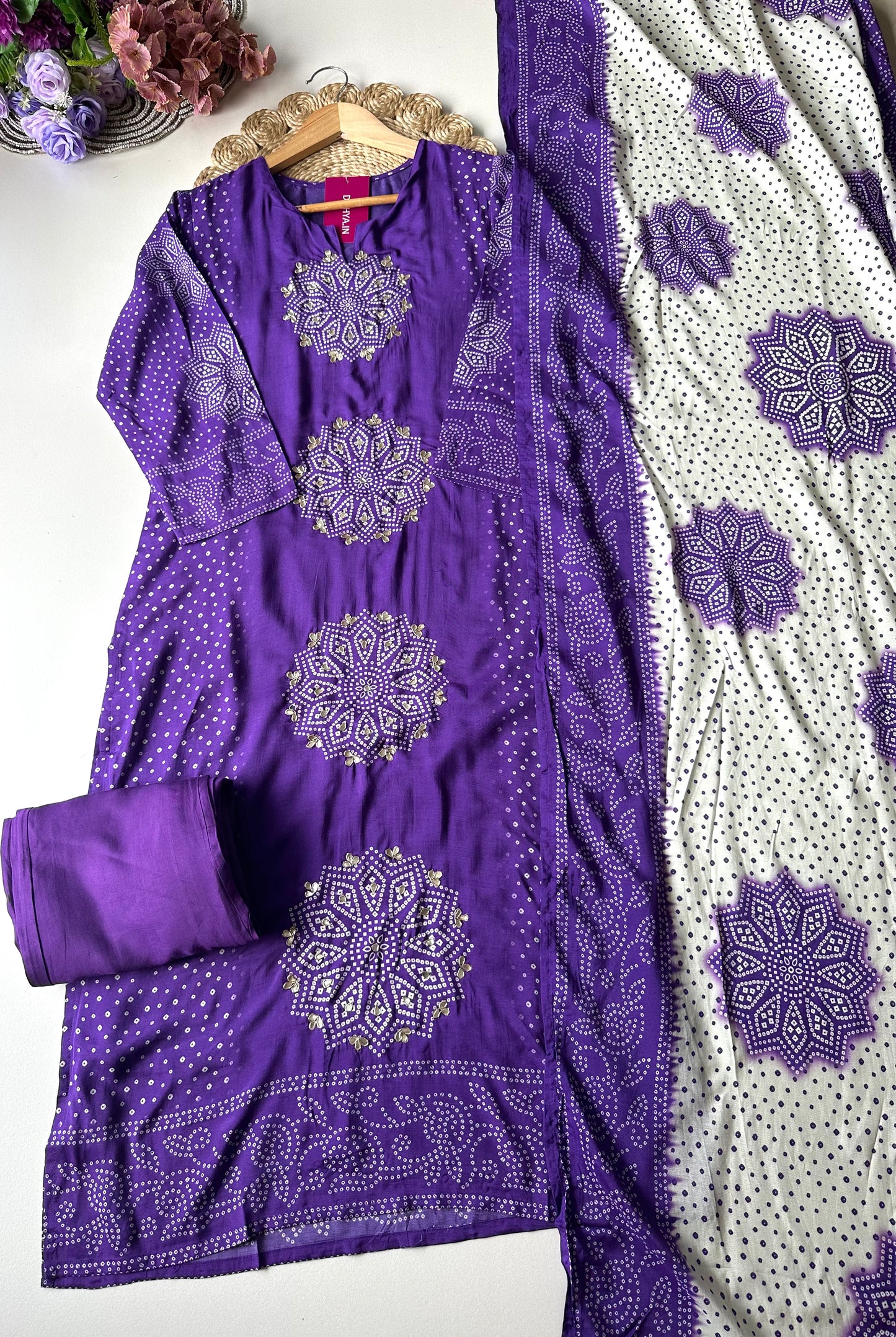 K272 - Pure muslin bandhini straight Kurti with pants and dupatta