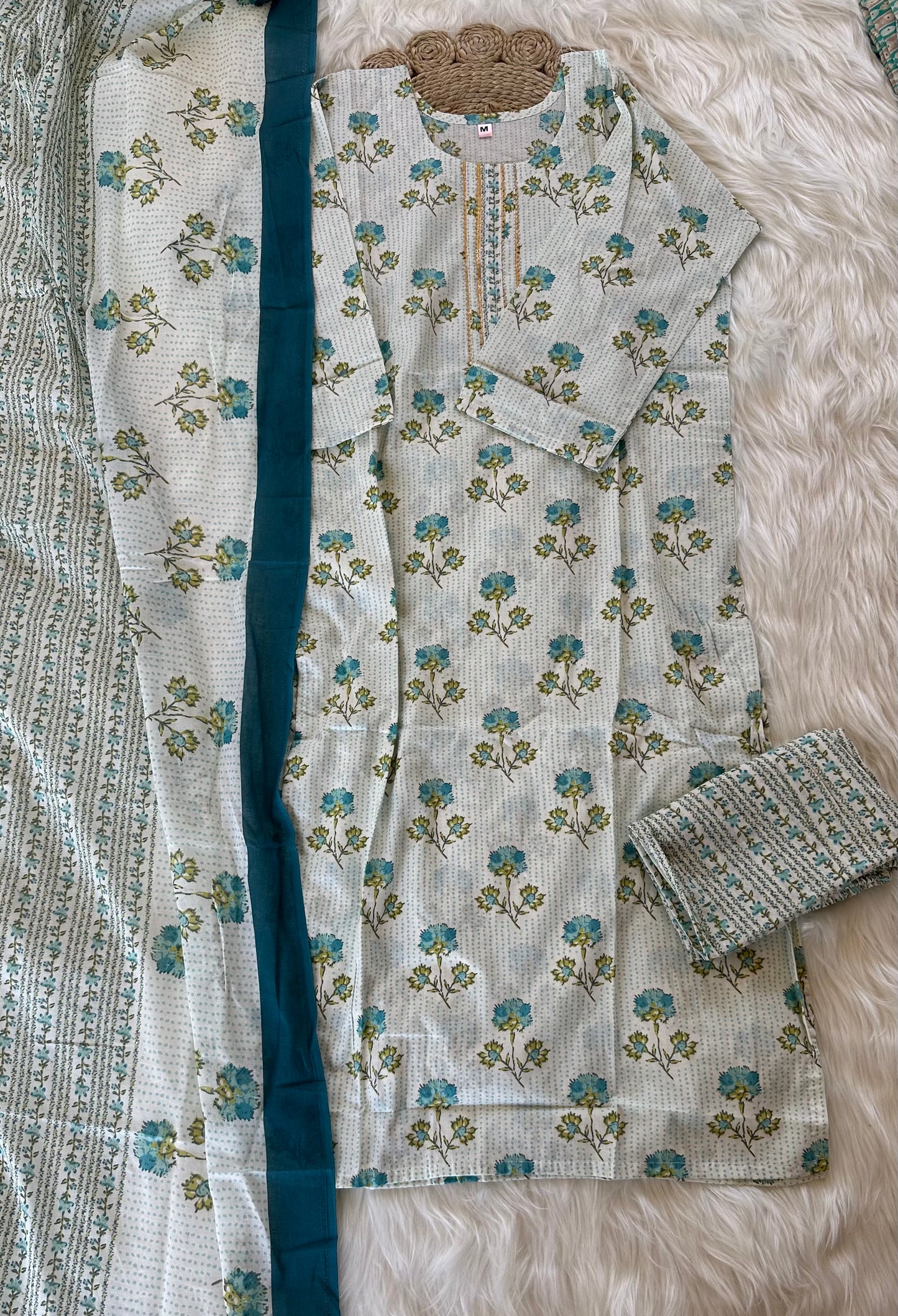 K193 - Cotton kurti with pants and dupatta - Dithya.in