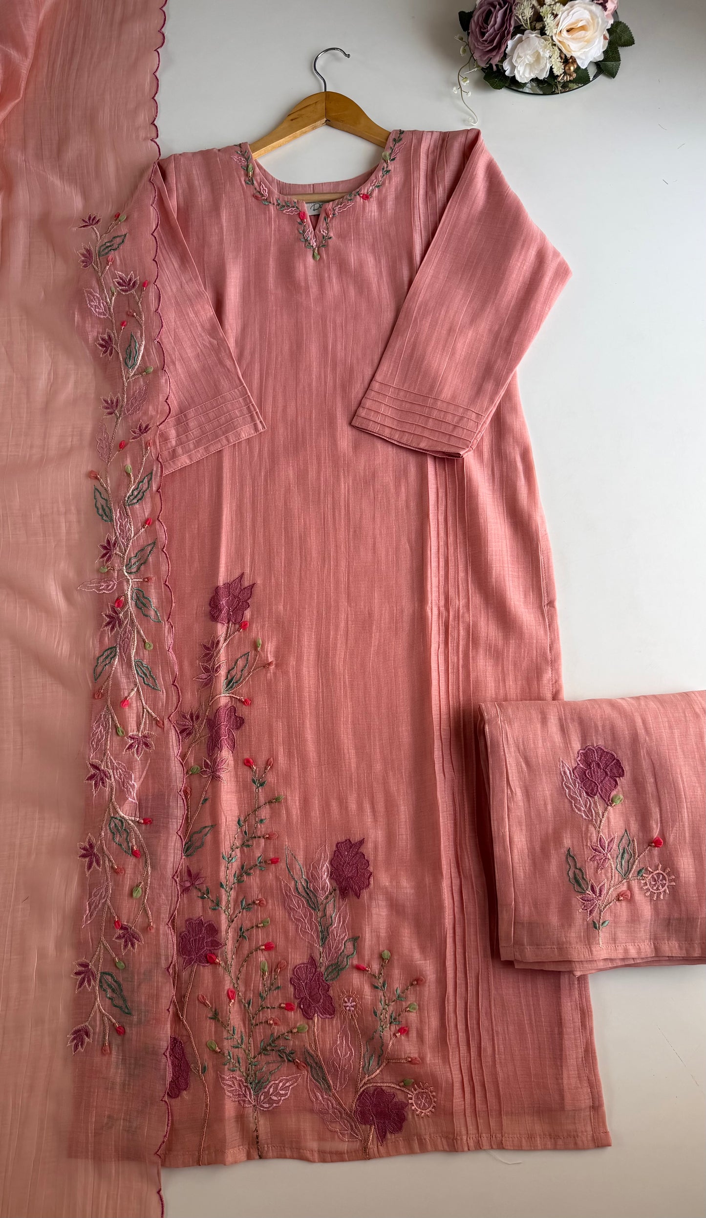 K575 - Mul Chanderi embroidered straight Kurti with pants and dupatta