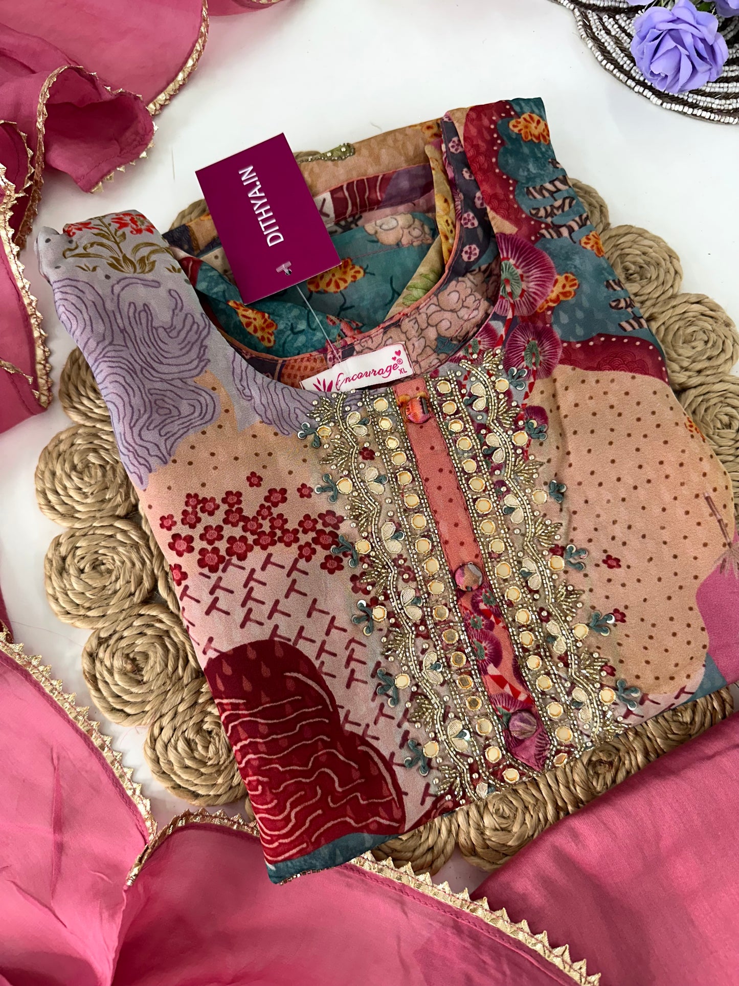 D077 -Muslin silk straight kurti with pants and dupatta