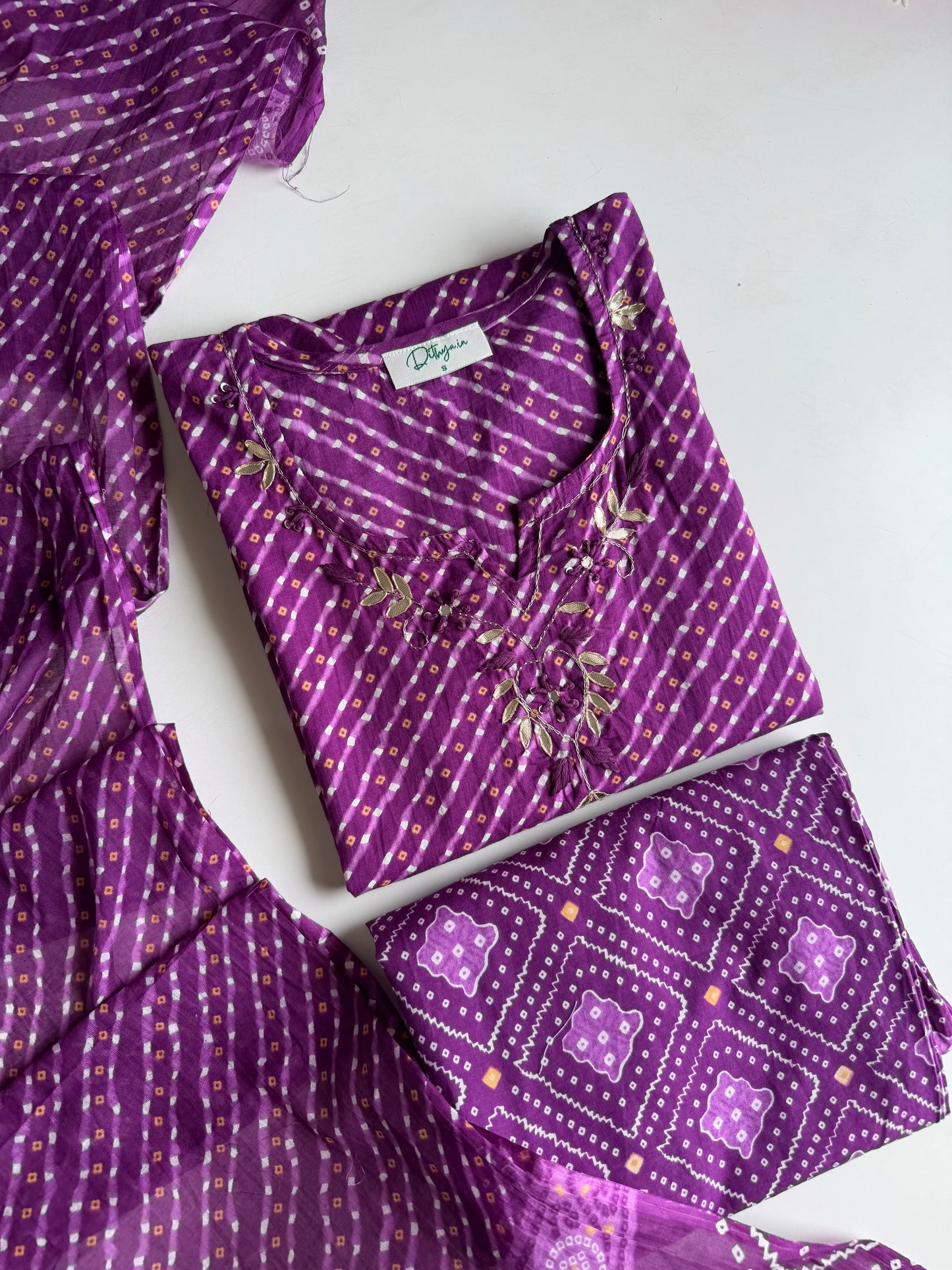 K306 - Mul cotton gota leheriya straight Kurti with pants and dupatta