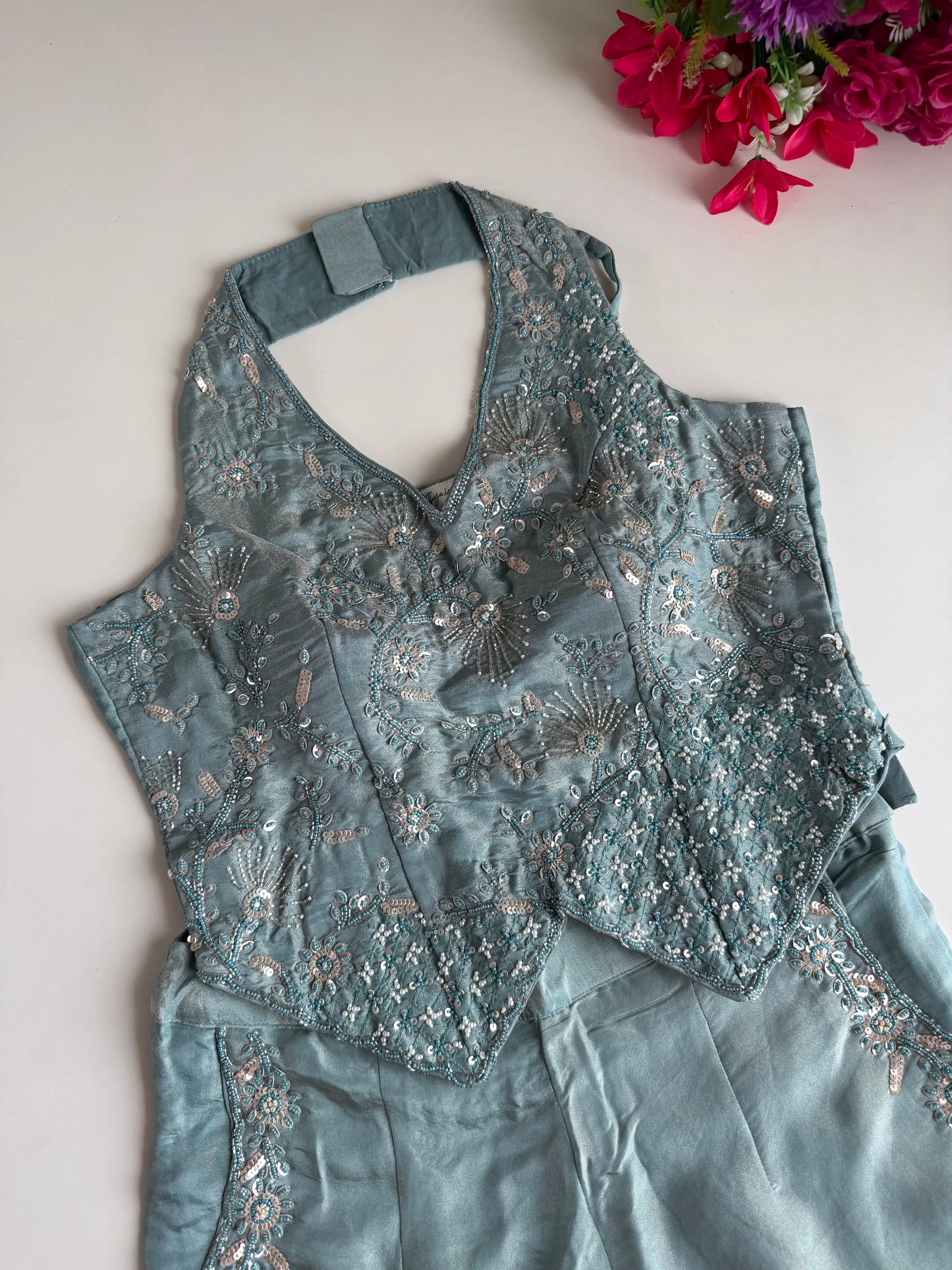 K533 - Tissue silk handwork crop top with divider pants in 3 colours