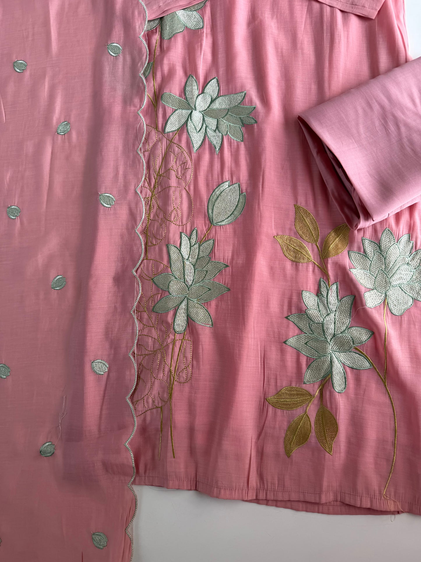 K486 - Muslin embroidered straight Kurti with pants and dupatta