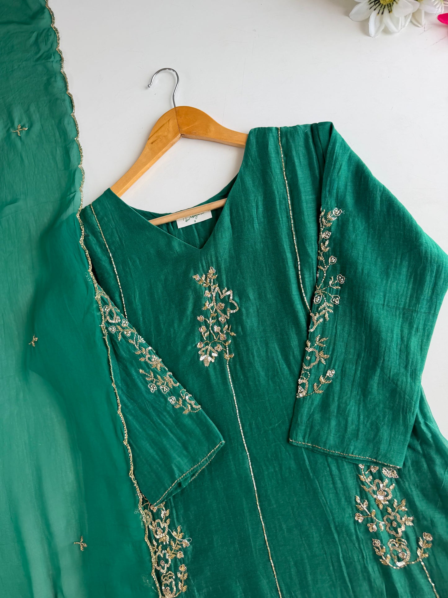 K714 - Mul chanderi handwork Aline Kurti with pants and dupatta