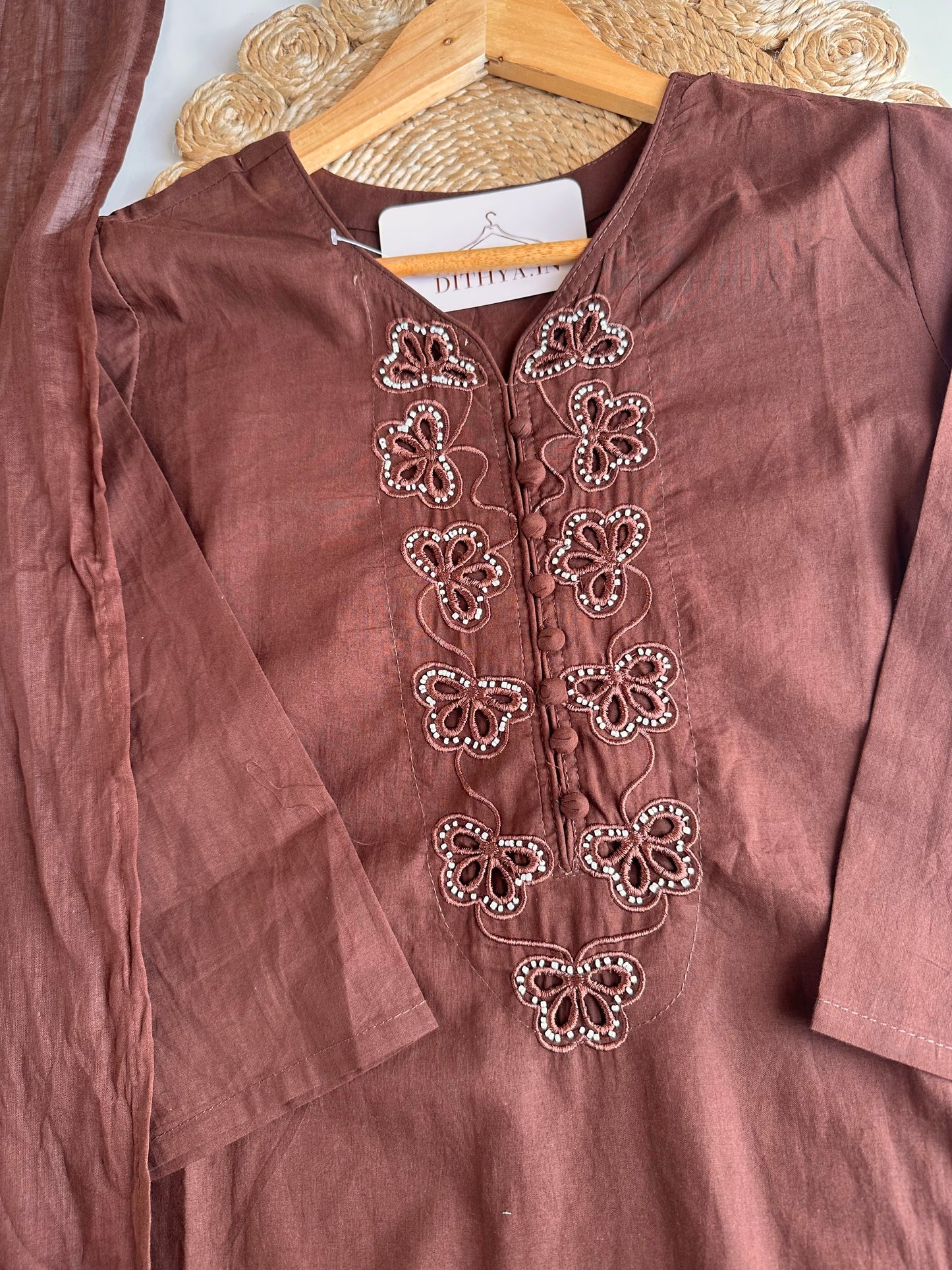 K728 - Mul cotton cut work straight Kurti with pants and dupatta