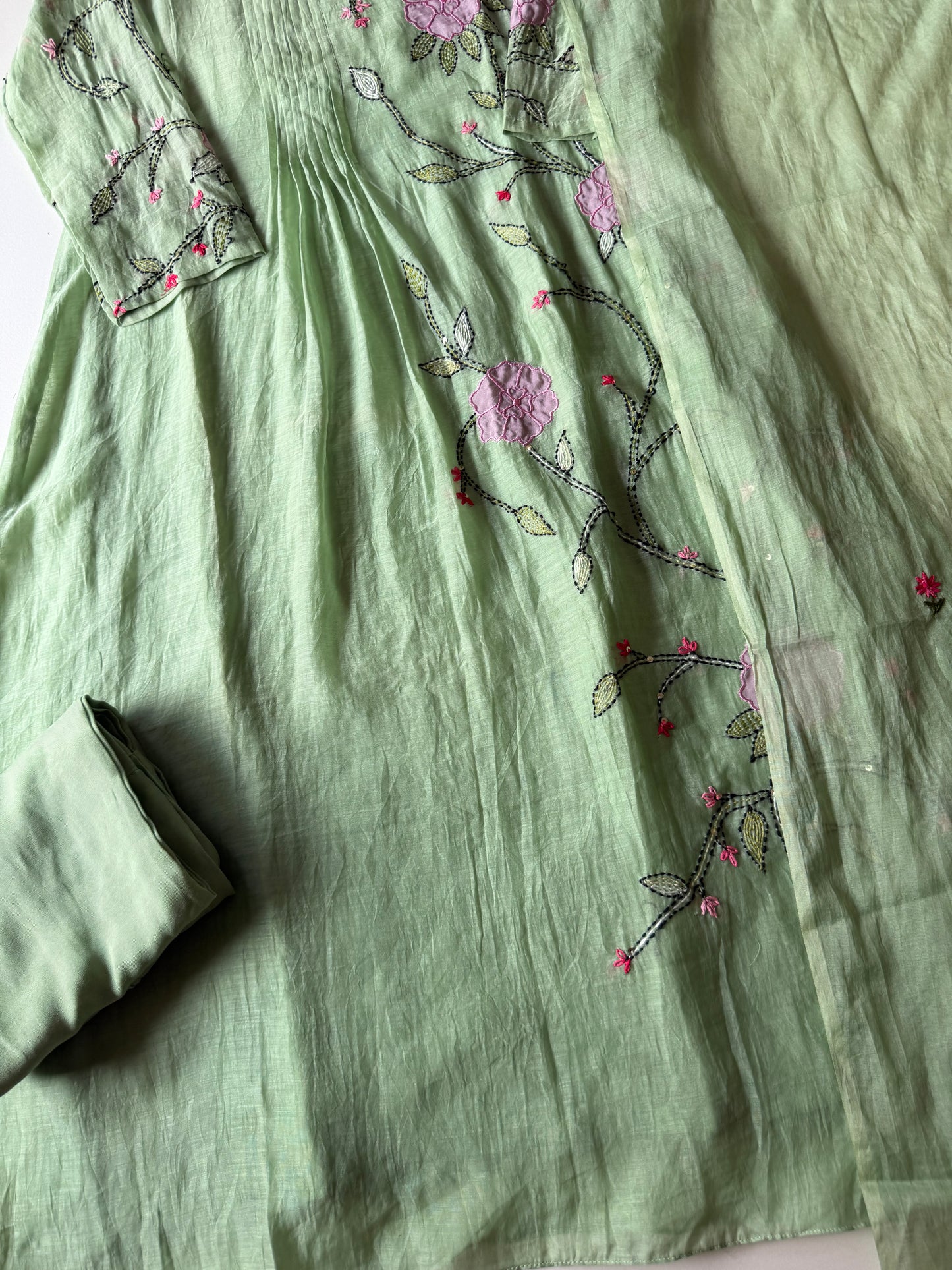 K636 - Mul chanderi hand embroidered Aline Kurti with pants and dupatta