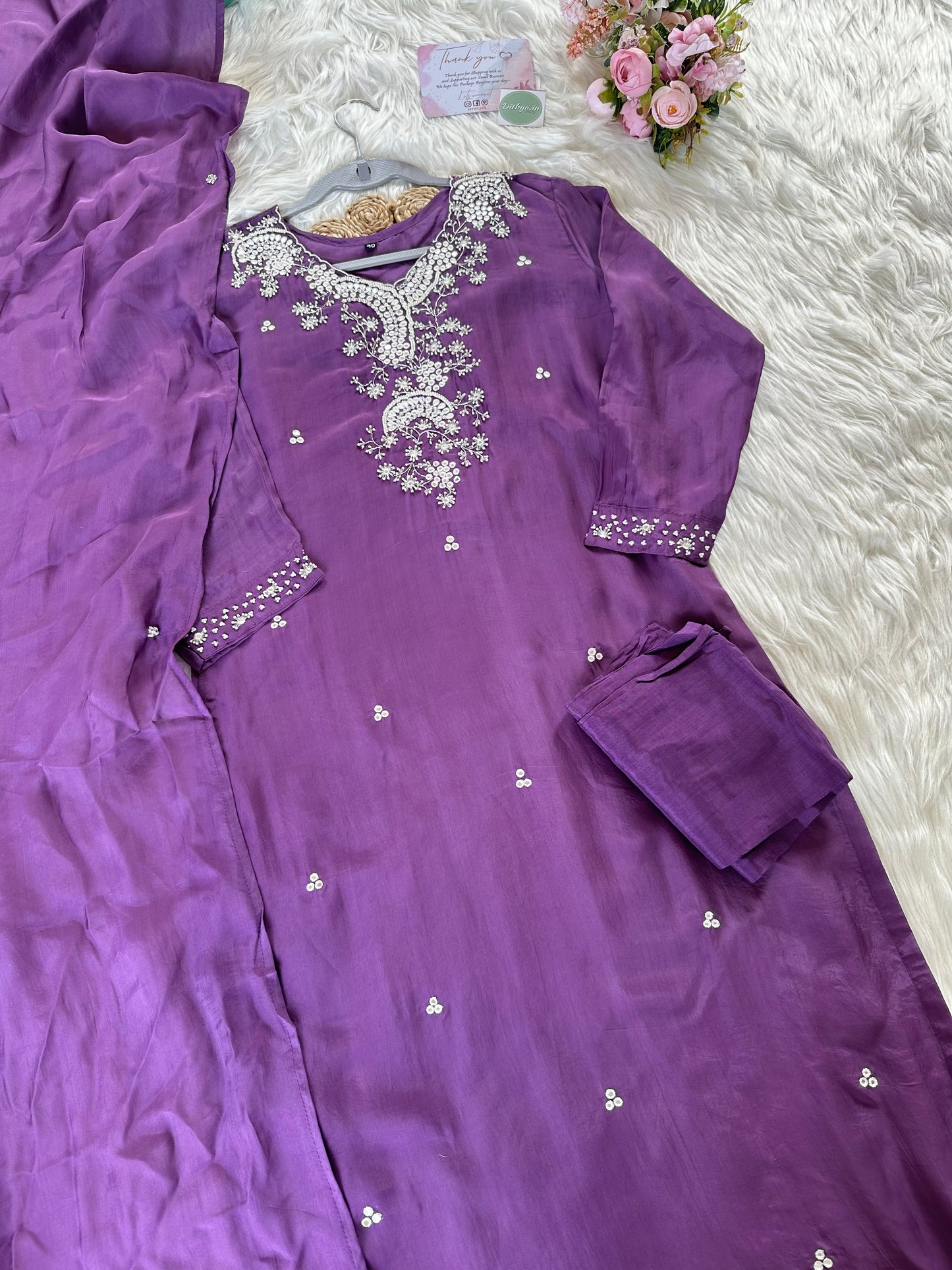 K244 - Chinnon kurti with pants and dupatta - Dithya.in