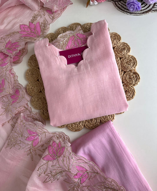 K234 - Mul Chanderi Appliqué zari work straight Kurti with pants and dupatta
