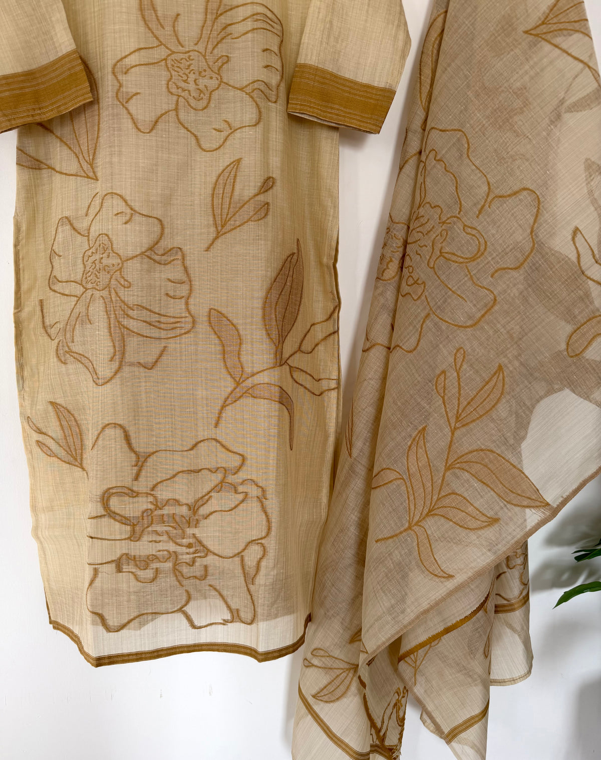 K172 - Chanderi silk embroidered straight Kurti with pants and dupatta