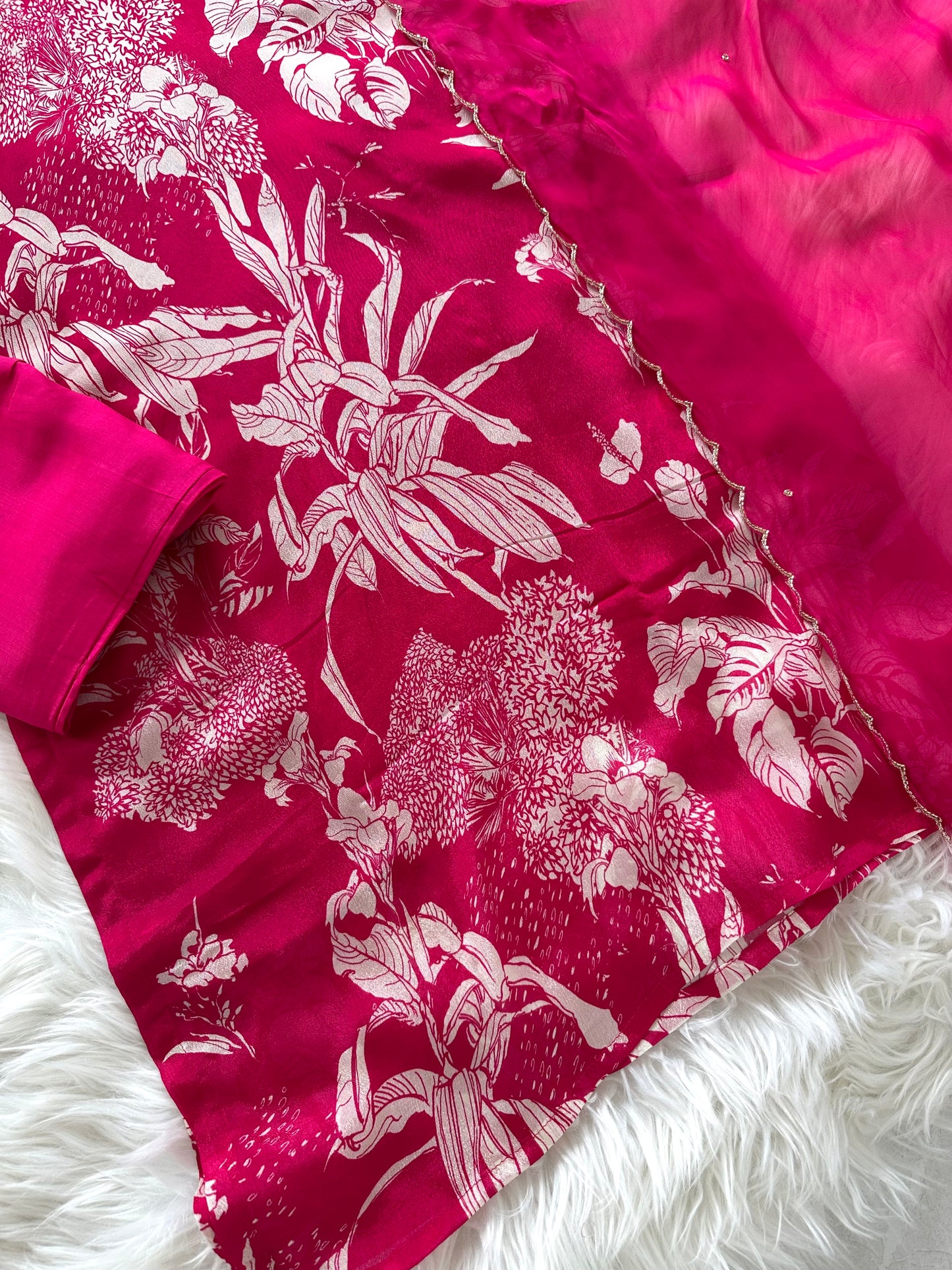 K431 - Chinnon floral straight Kurti with pants and dupatta in 2 colours