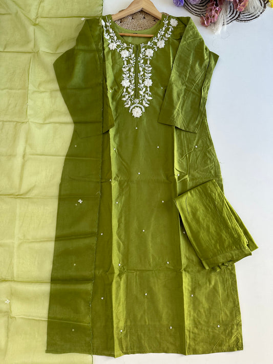 D383 - Dola silk straight kurti with pants and dupatta