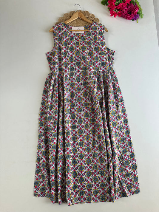 D675-Cotton Gown