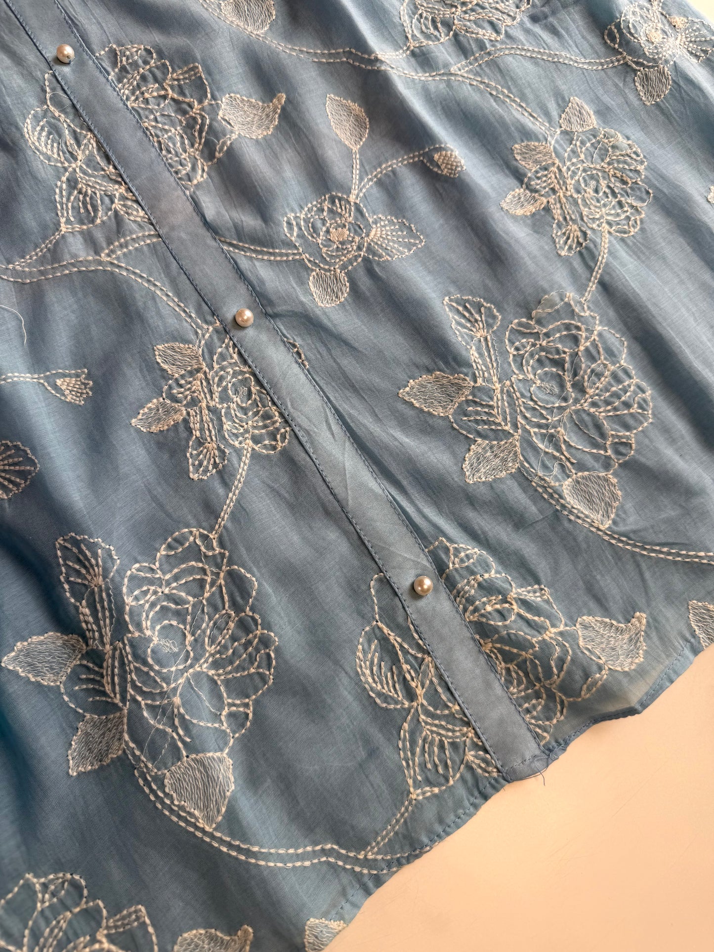 K606 - Mul chanderi embroidered coord set