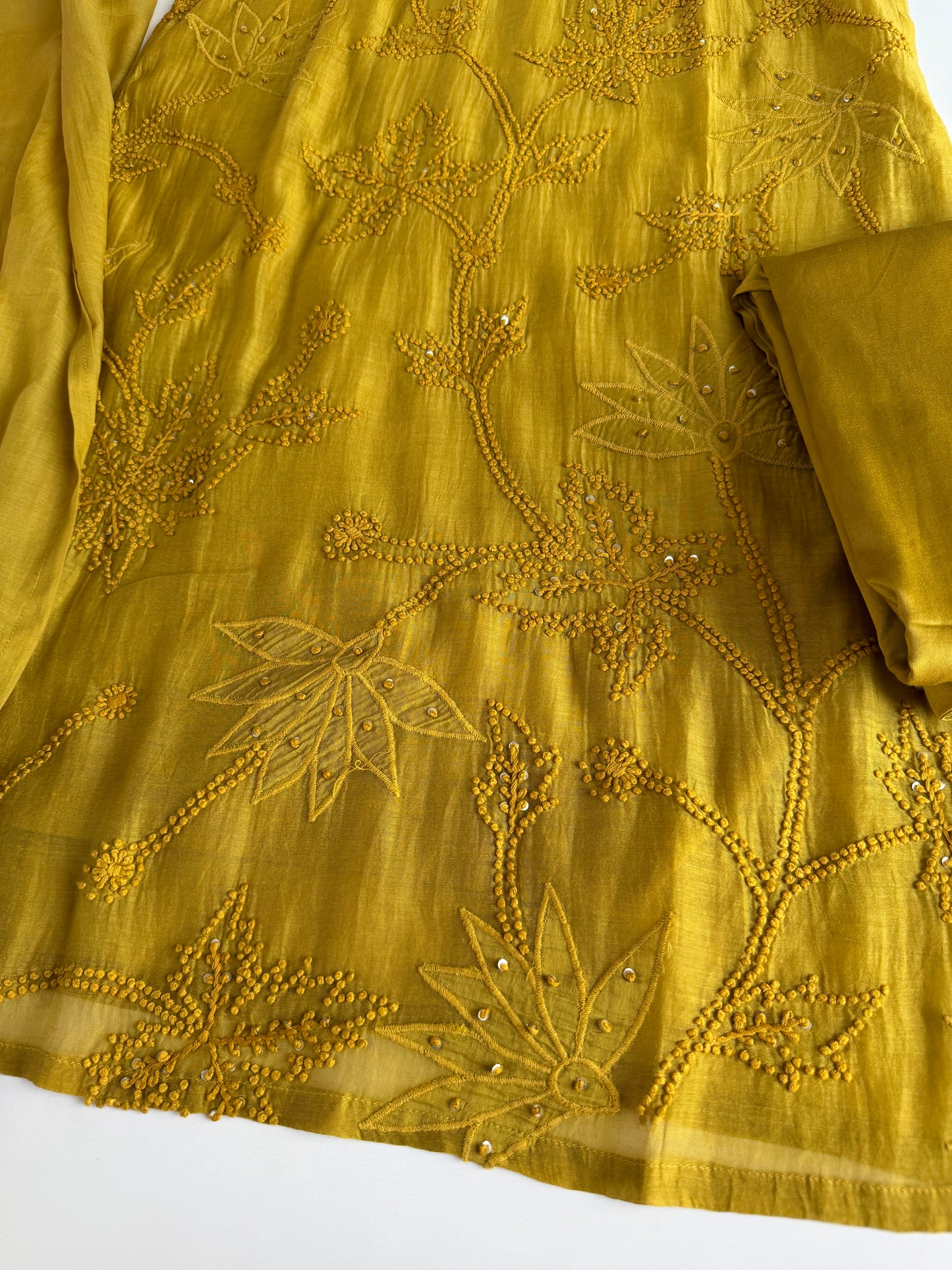 K261 - Mul chanderi knot work straight Kurti with pants and dupatta